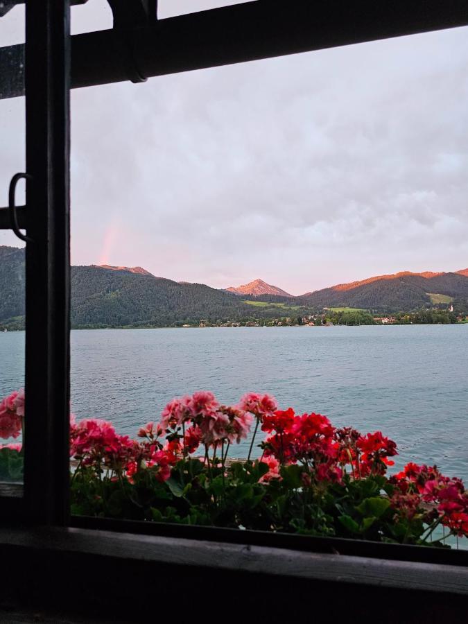 Ferienhaus Steinbacher Direkt Am Tegernsee Exterior foto