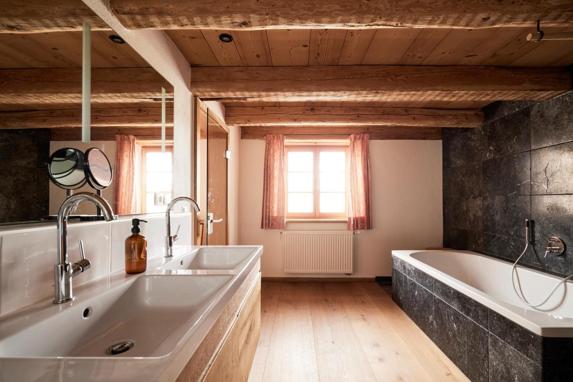 Ferienhaus Steinbacher Direkt Am Tegernsee Exterior foto
